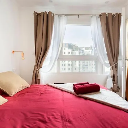 Cosy Haussmanian פריז